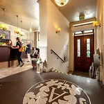Amber Boutique - Amber Hotel 3*