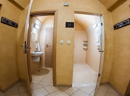 Amber Boutique - Amber 3*