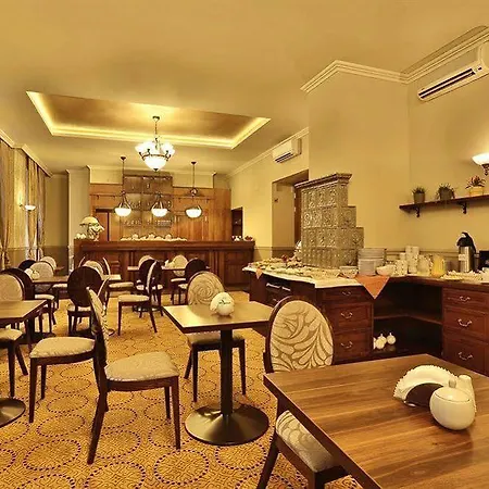 Amber Boutique - Amber