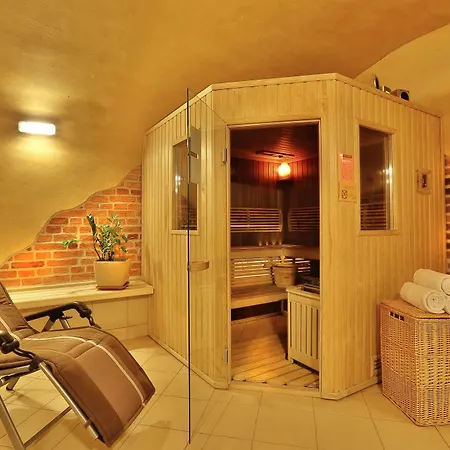 Amber Boutique - Amber Hotel 3*