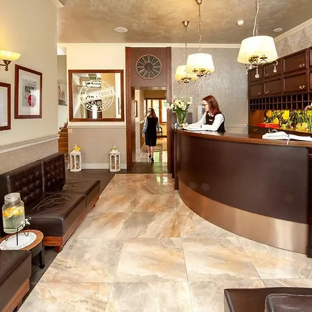Amber Boutique - Amber Hotel 3*