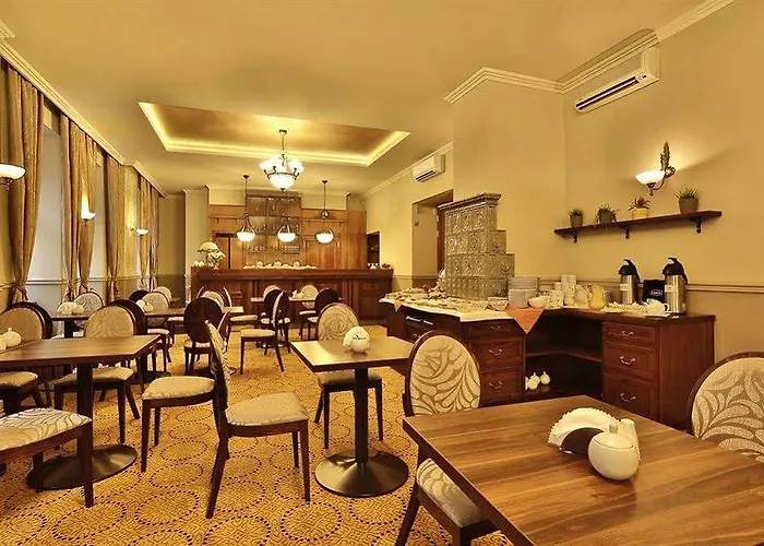 Amber Boutique - Amber