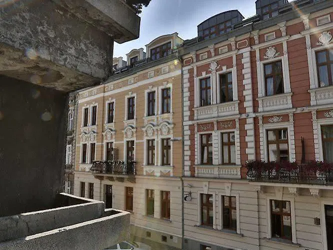 Amber Boutique - Amber Hotel 3*