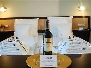 Amber Boutique - Amber